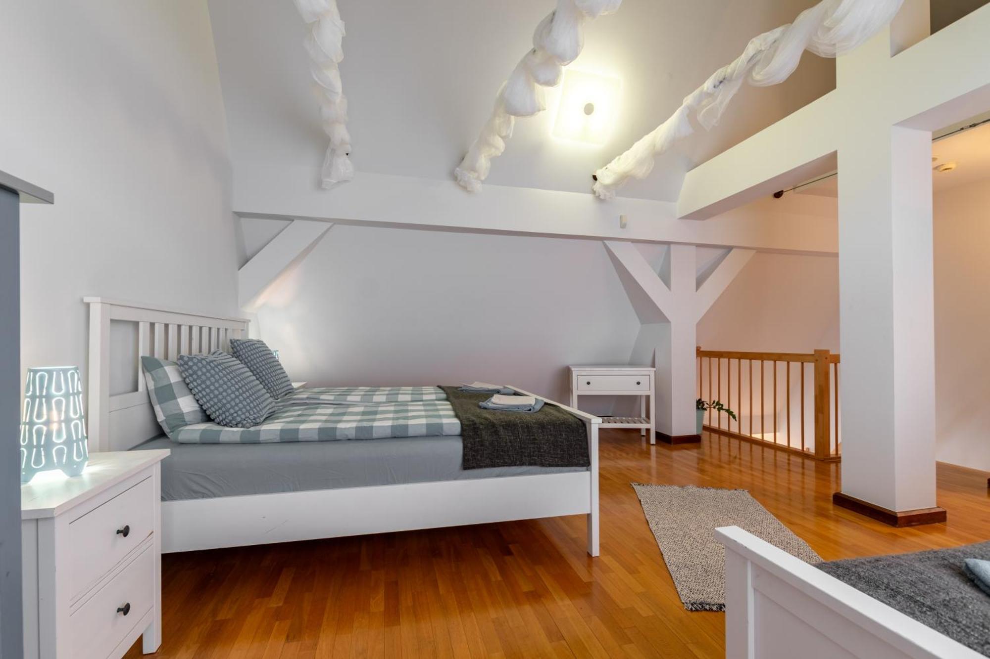 Apartementy Plac Solny 20 ヴロツワフ エクステリア 写真